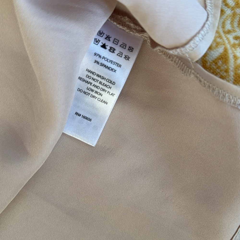 Tahari Cream Satin Camisole Top - S - Picture 3 of 4